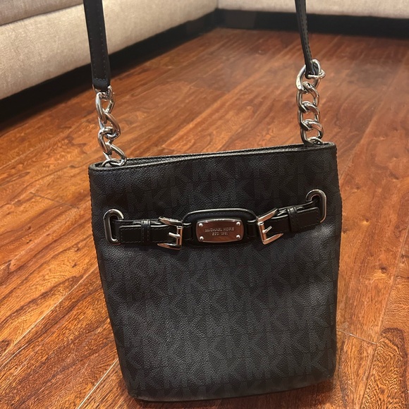 Michael Kors Black Leather Shoulder Bag or cross body - Picture 4 of 5